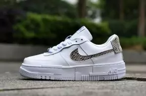 chaussures pour femme homme nike air force 1 pixel white snake pattern